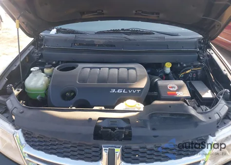 2015 Dodge Journey Sxt z USA, uszkodzony, nr VIN 3C4PDCBG9FT524788